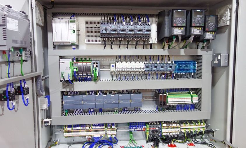 Tủ điện điều khiển hệ thống tự động hóa | LIBCODE